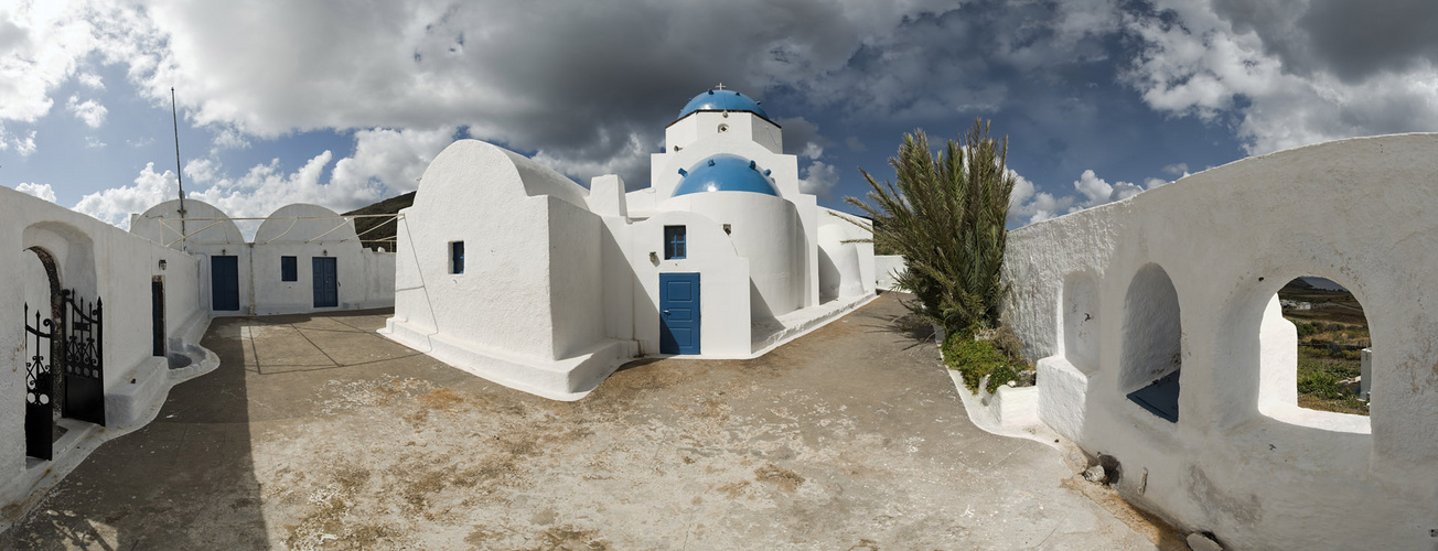 Santorin Griechenland Kirchenareal Panorama 300 Grad