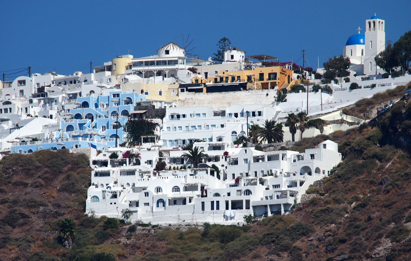 Santorin vom Schiff aus gesehen