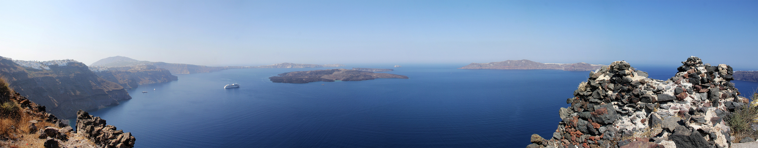 Santorini - Caldera Panorama