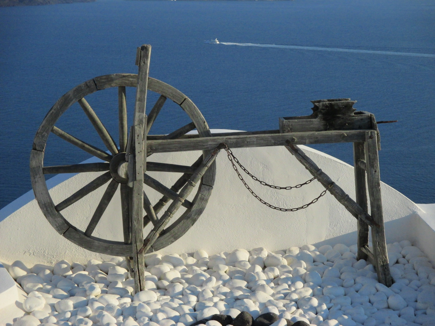 Santorini crater !