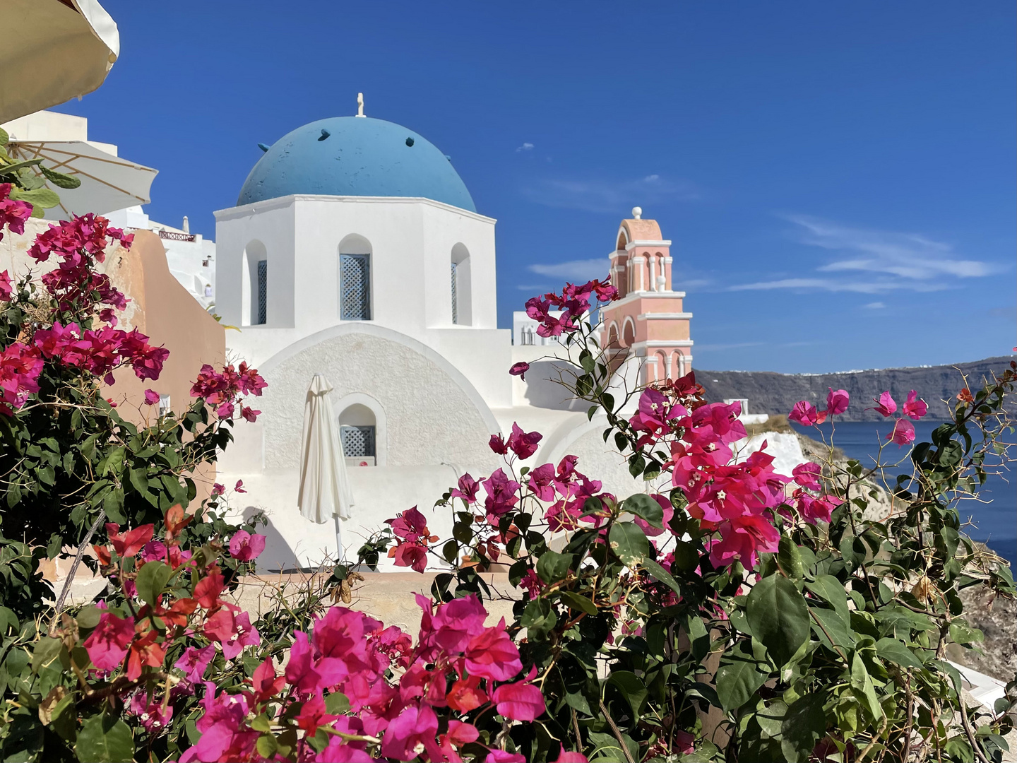 Santorini, ein Traum in Weiß