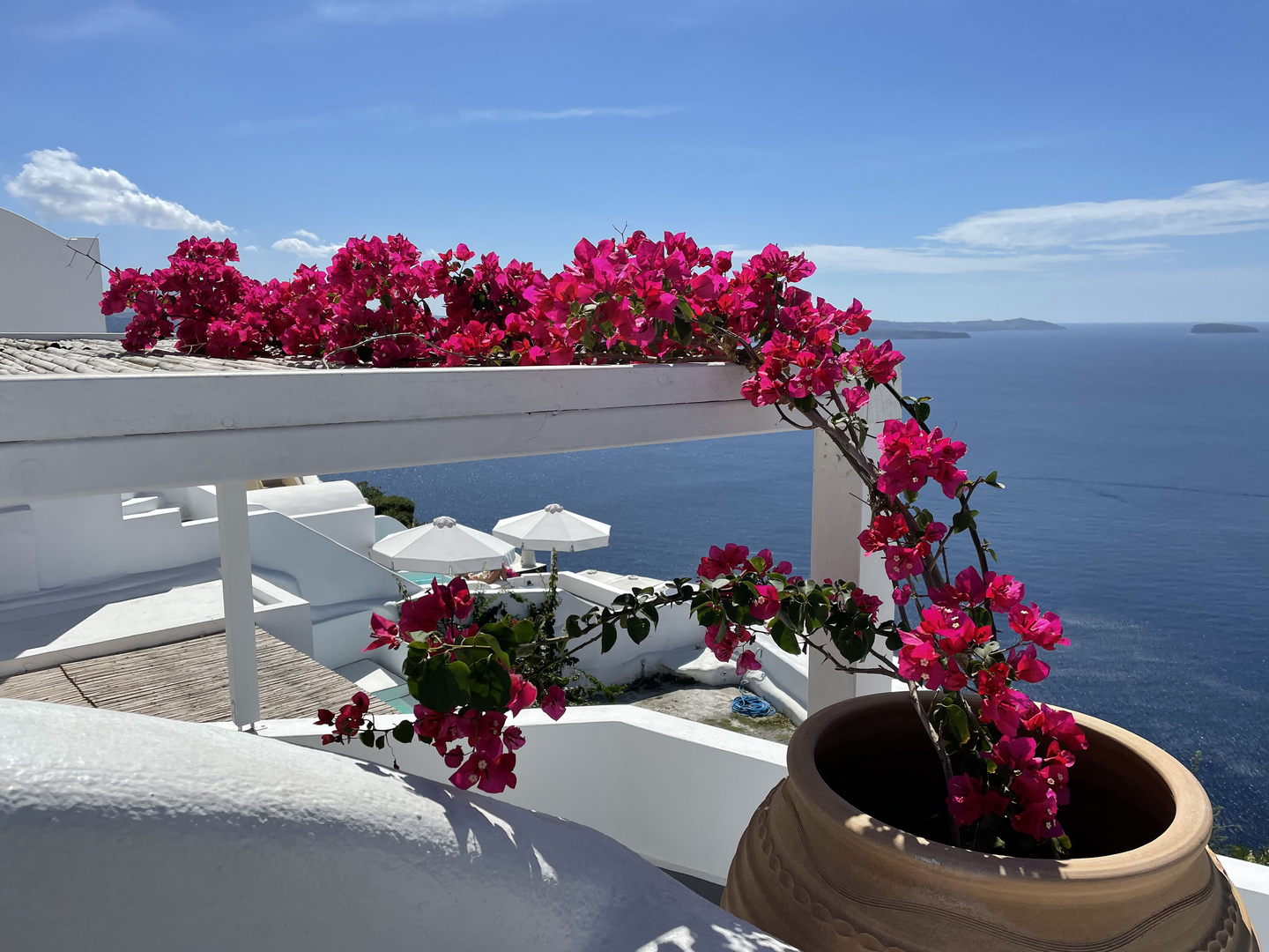 Santorini, ein Traum in Weiß