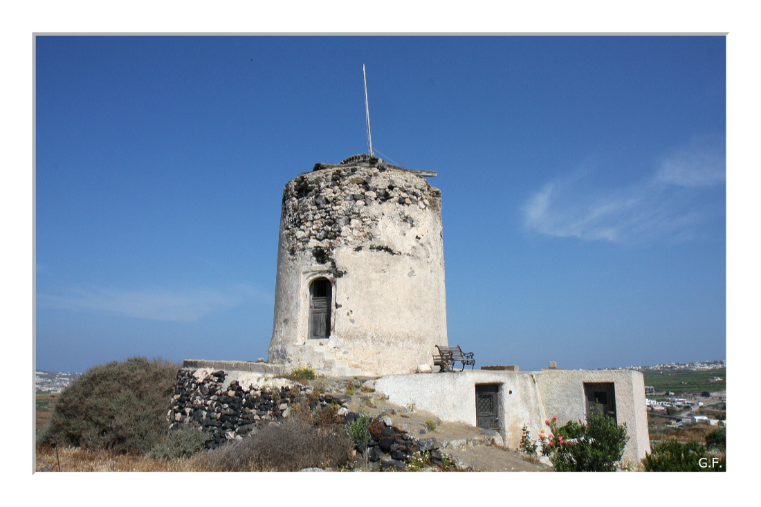 Santorini - Emborio I