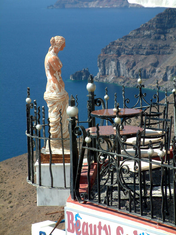 Santorini ... immer eine Reise wert.