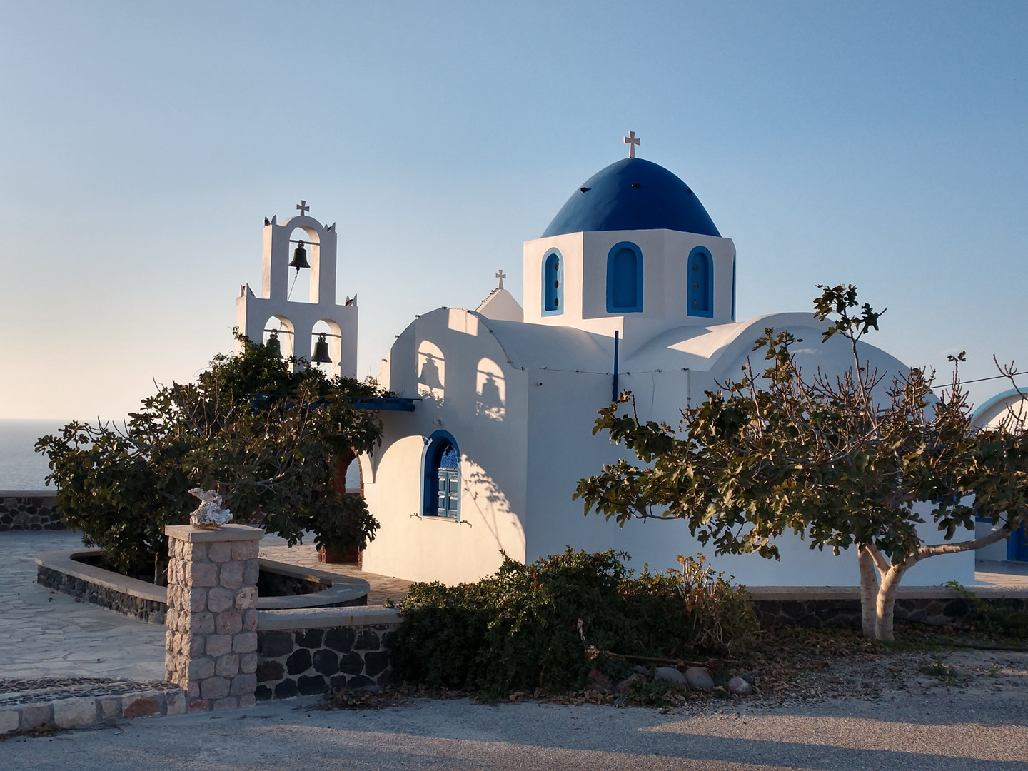 Santorini kirche