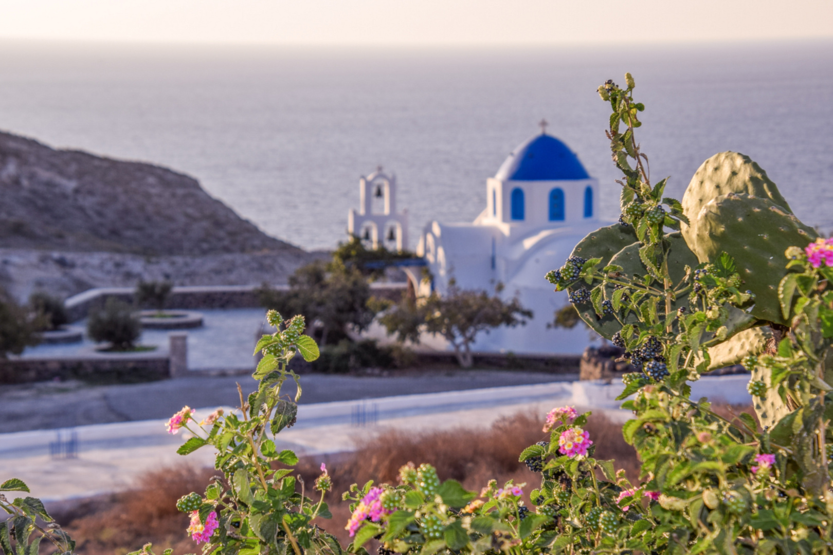 Santorini kirche 8