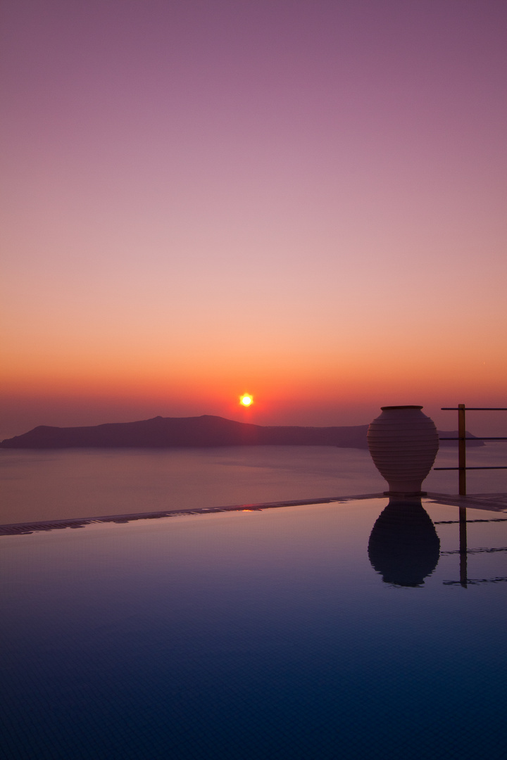 Santorini Sundowner