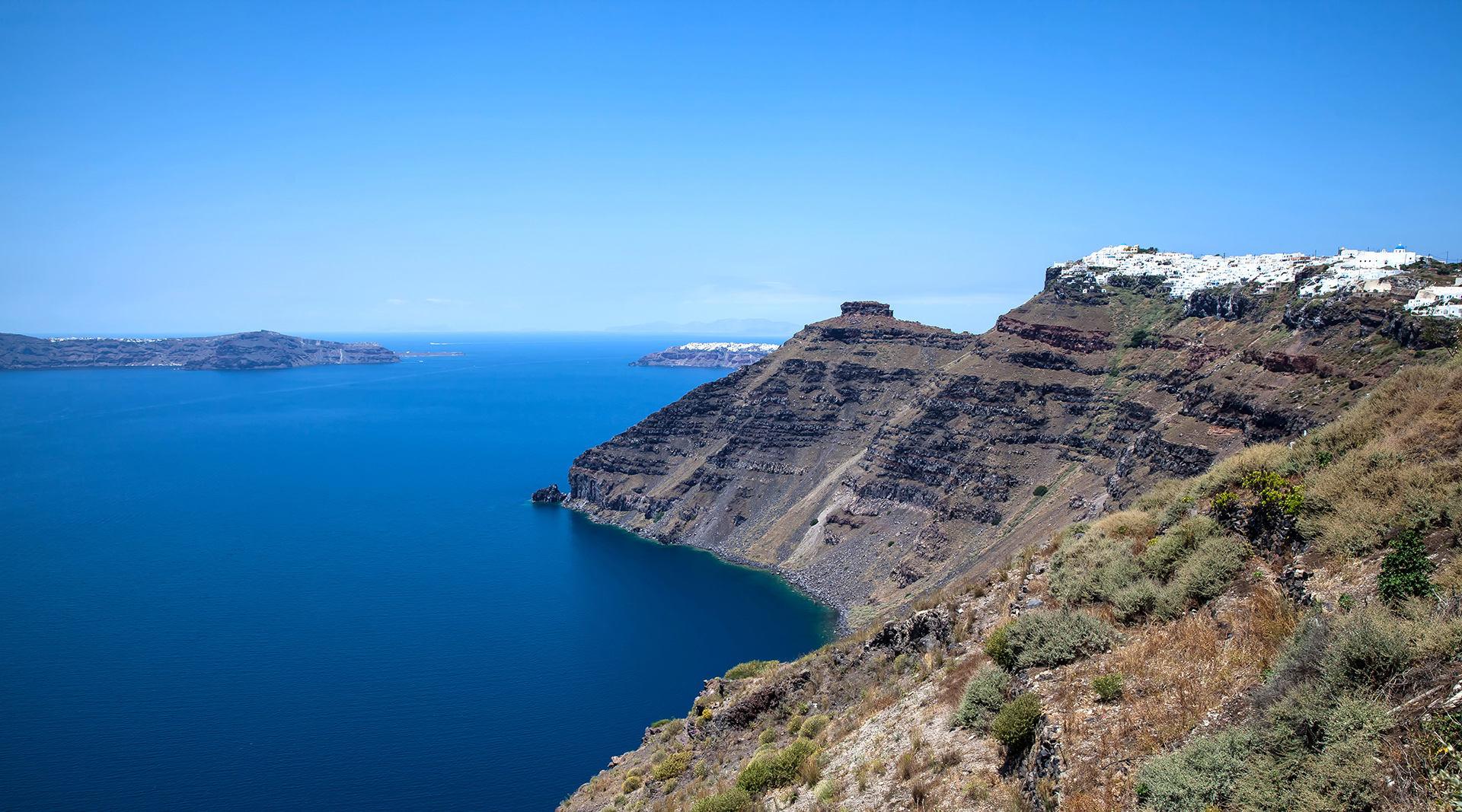 Santorins Steilküste