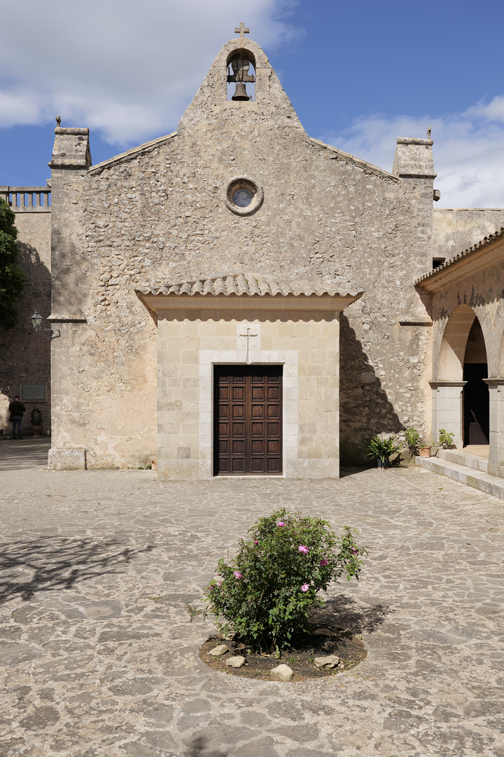 Santuari de Nostra Senyora de Cura (Puig de Randa) (2)