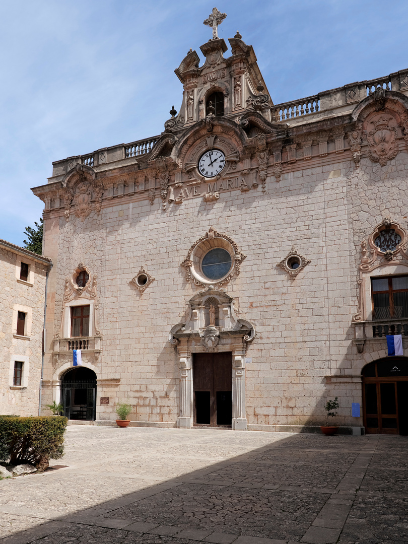 Santuari de Santa Maria de Lluc (1)