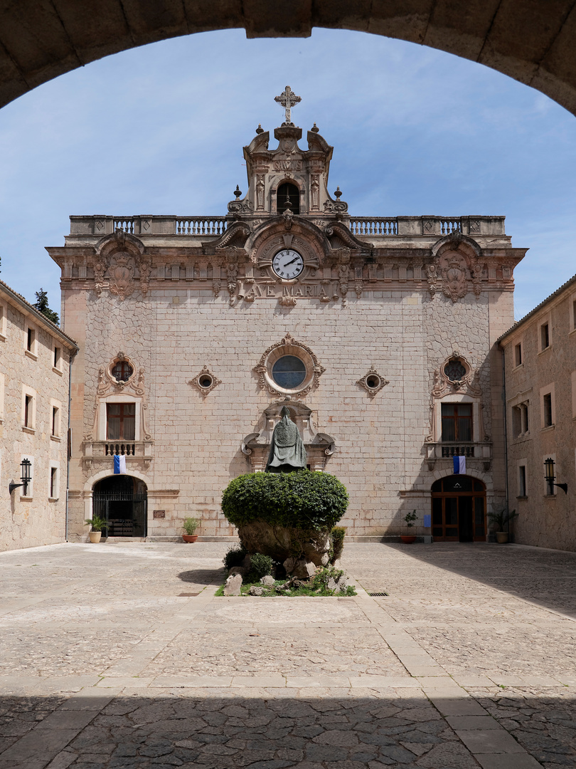 Santuari de Santa Maria de Lluc (2)