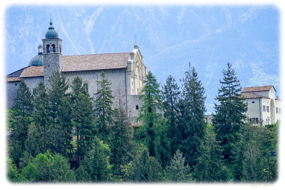 Santuario della Madonna di Montecastello 