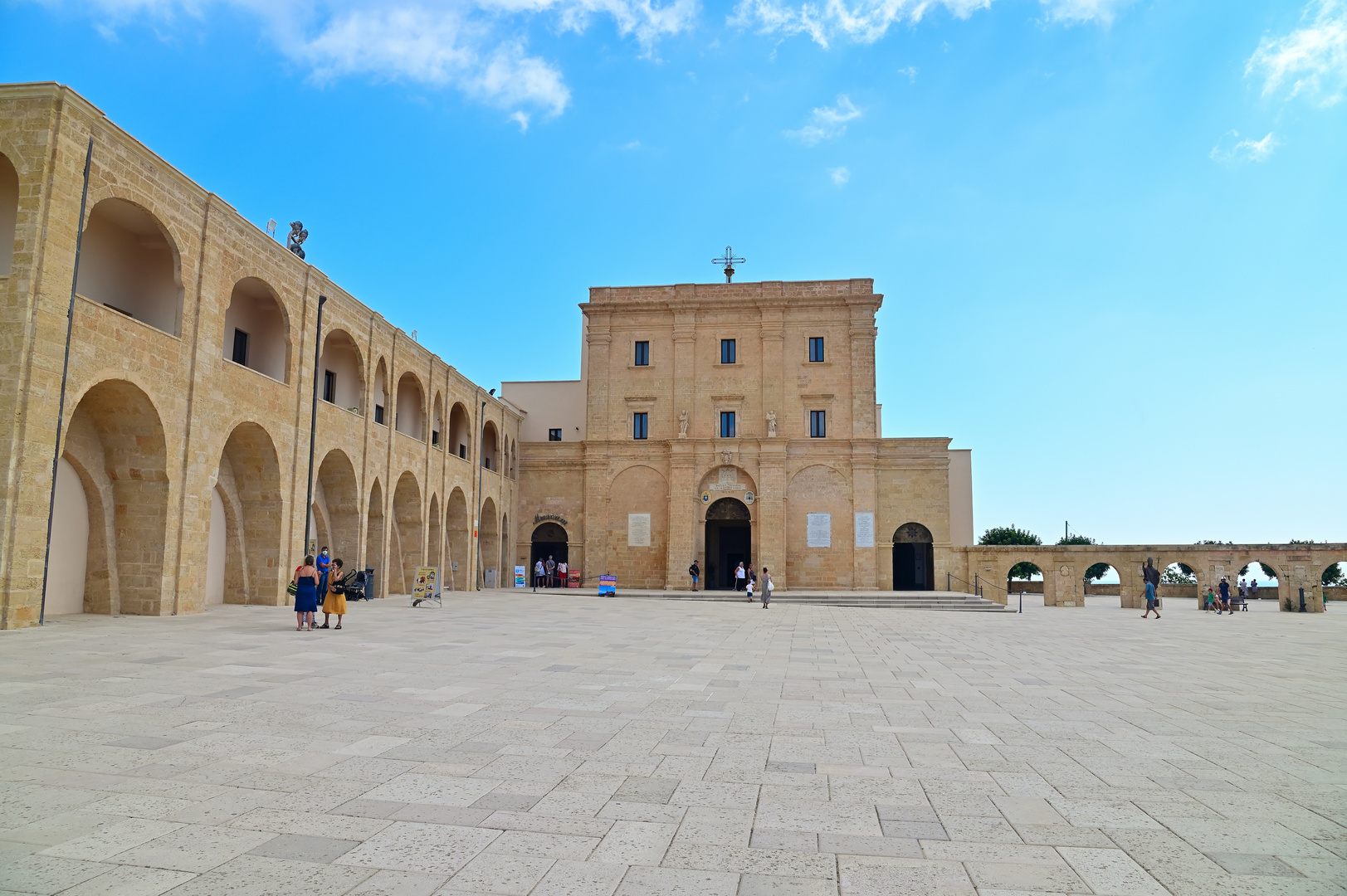 Santuario di Santa Maria de Finibus Terrae