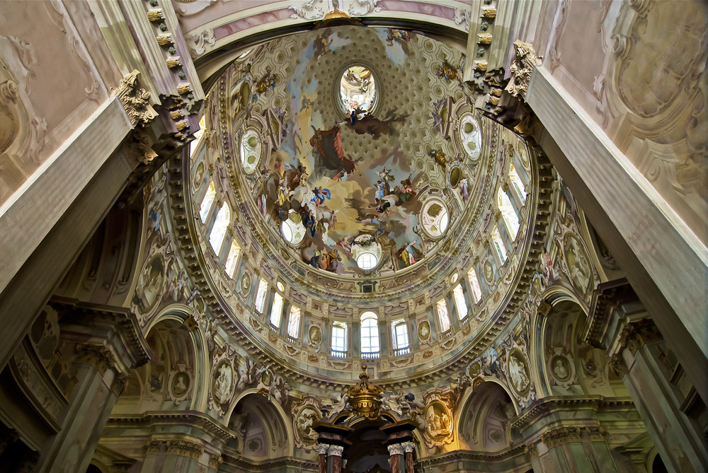 Santuario di Vicoforte - La più grande cupola ellittica.