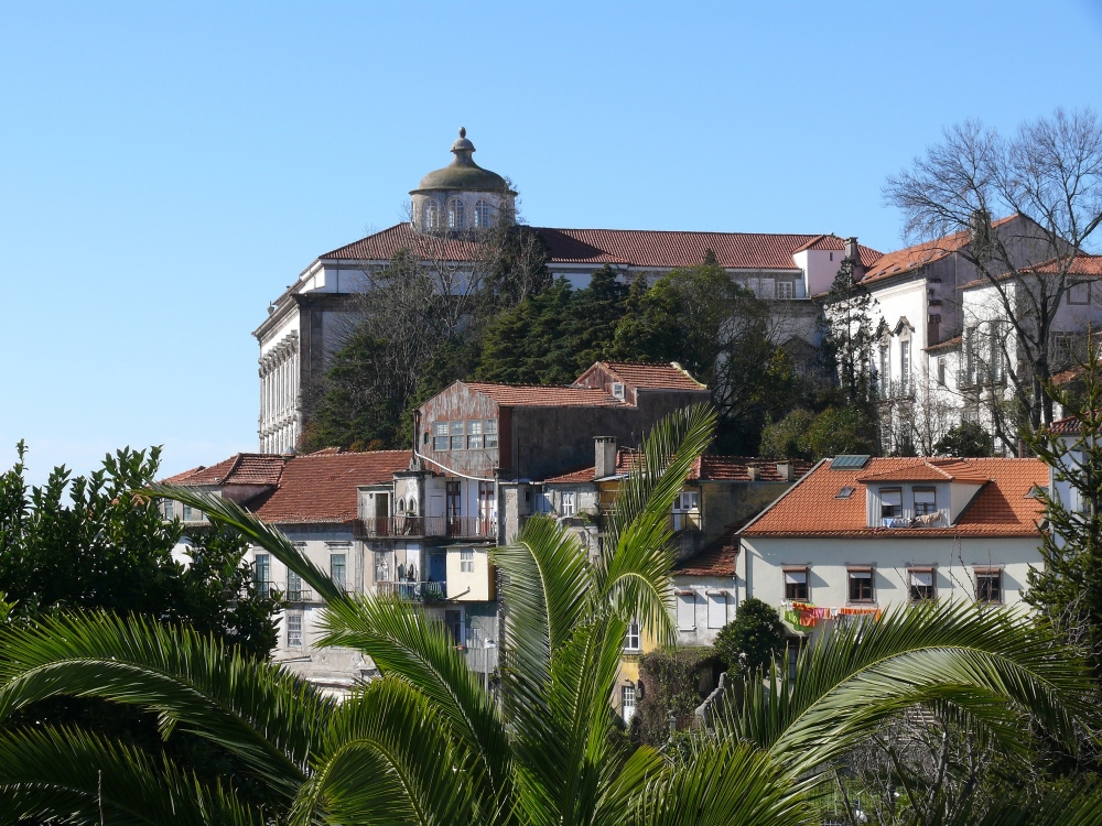 Sao Nicolau -2- Downstairs zum Douro