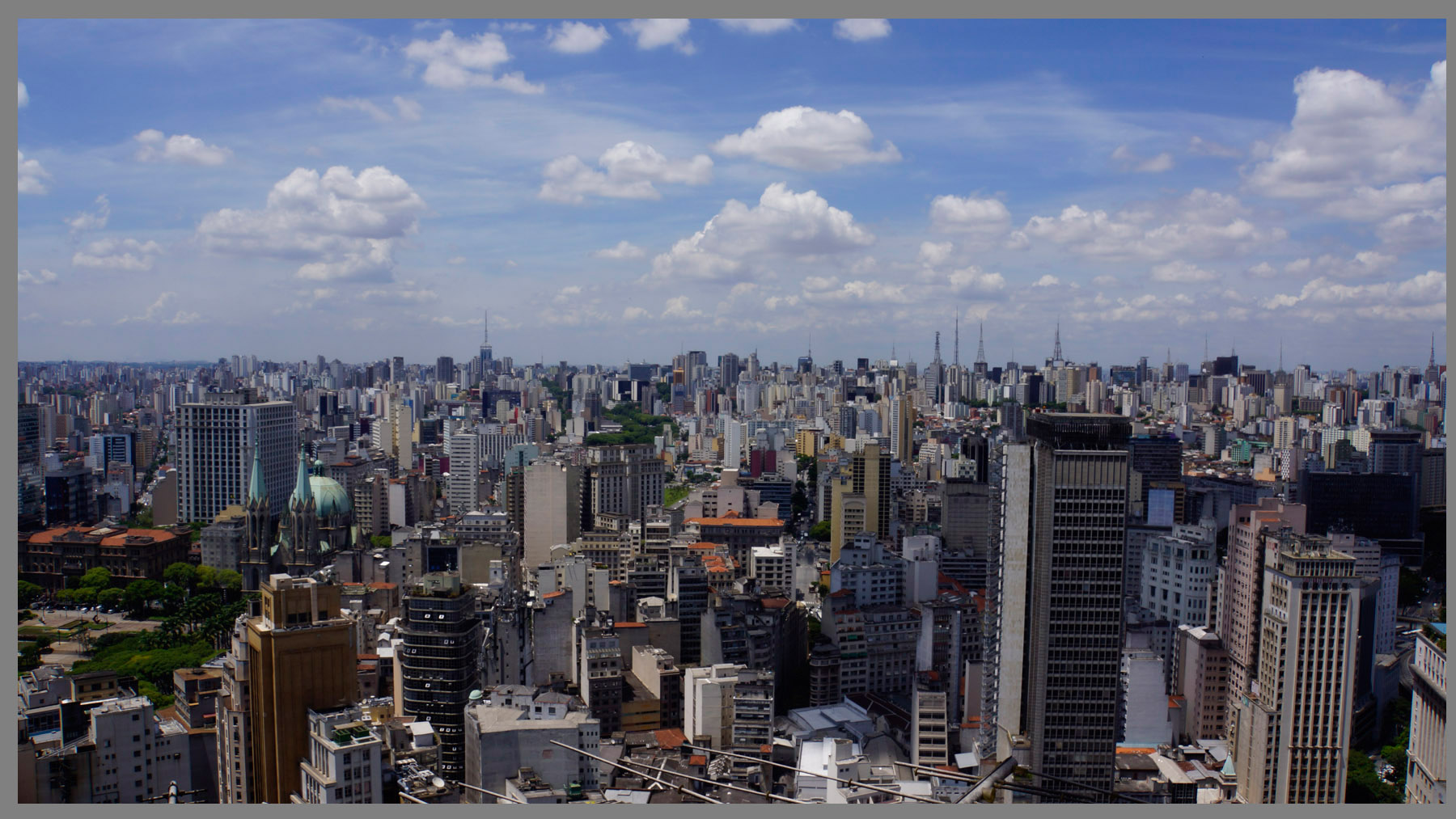 Sao Paulo wirkt ein wenig wie ein Legokasten