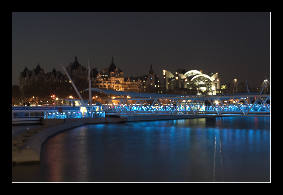 Sapphire Walkway To A River Cruise