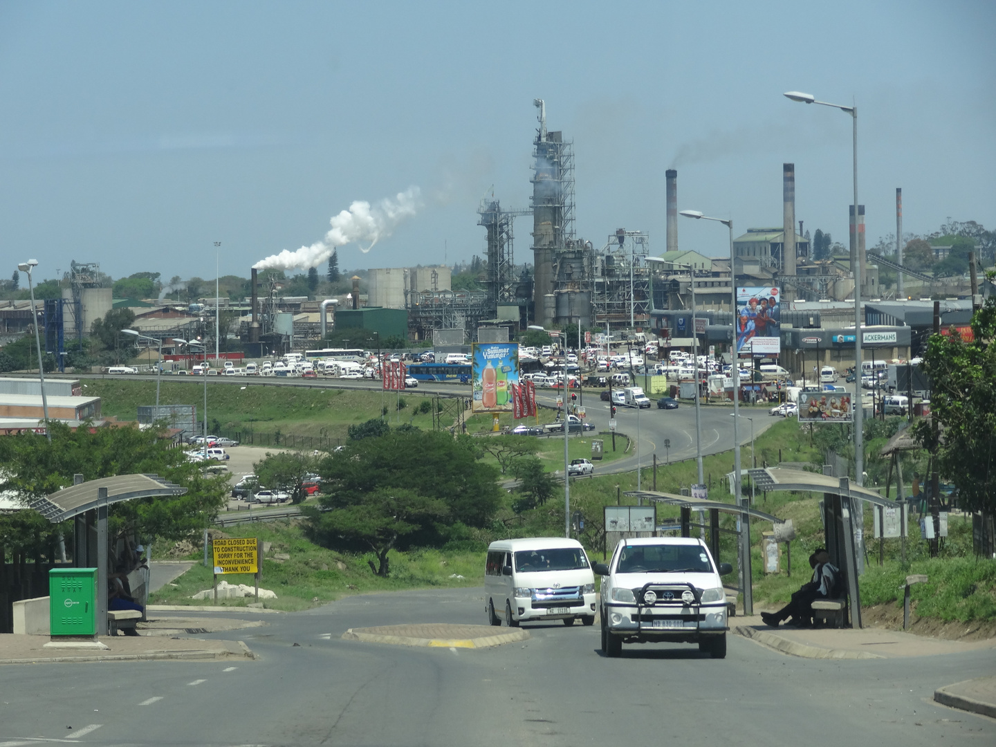 SAPPI Papierfabrik  mit Blick von Sundumbili  KwaZulu/NAtal