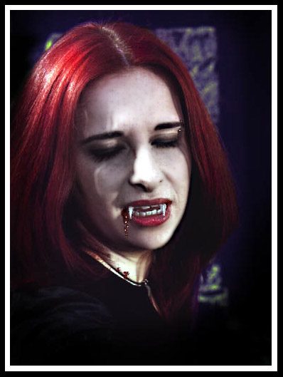 Sarah als Vamp
