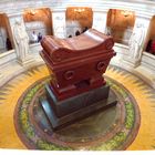 Sarkophage von Napoléon 1er im Dome des Invalides, Paris