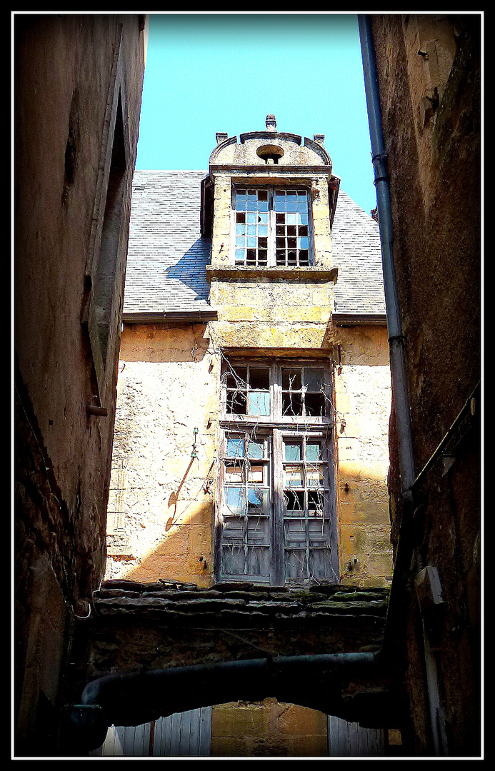 SARLAT- 37 -