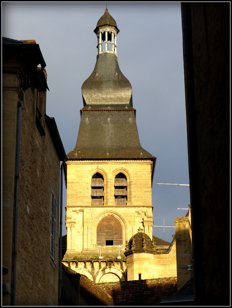 SARLAT -45 -