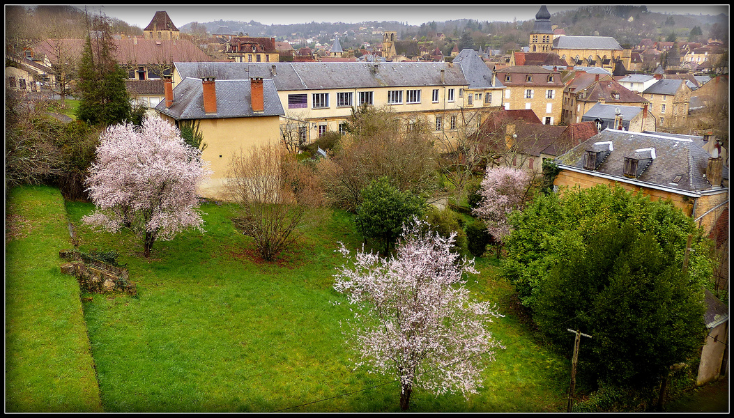 Sarlat au Printemps 