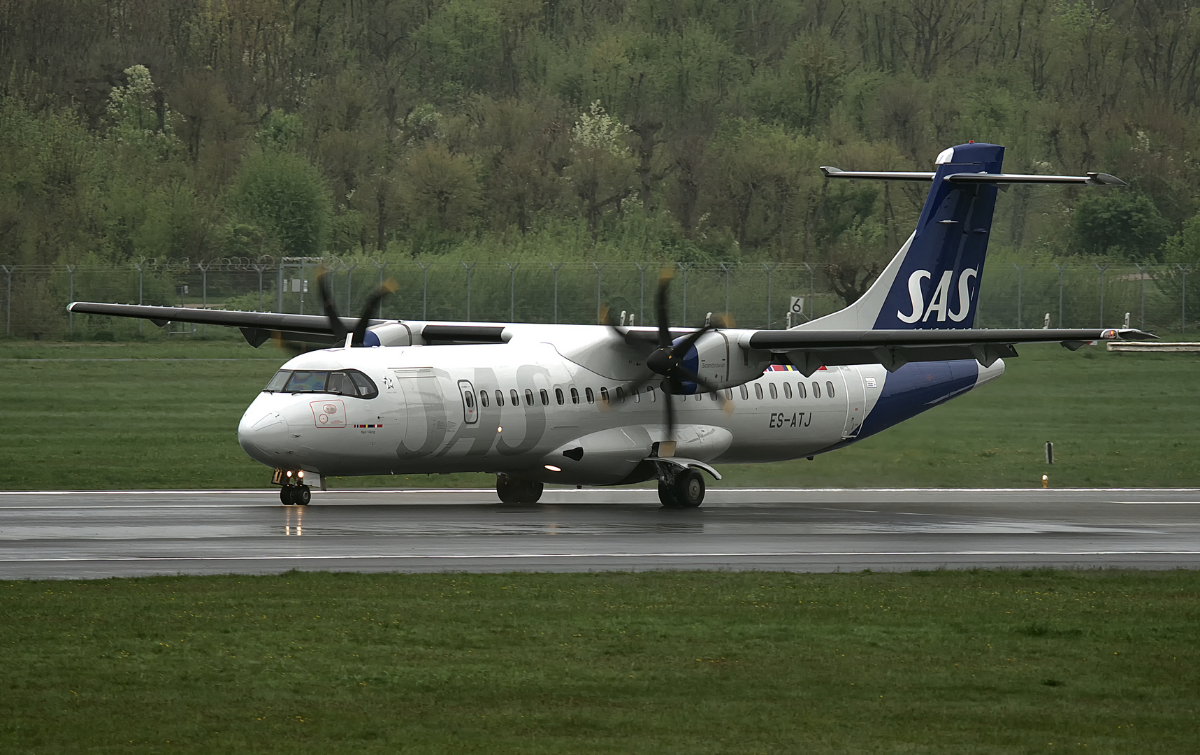  SAS Scandinavian Airlines ATR 72-600 