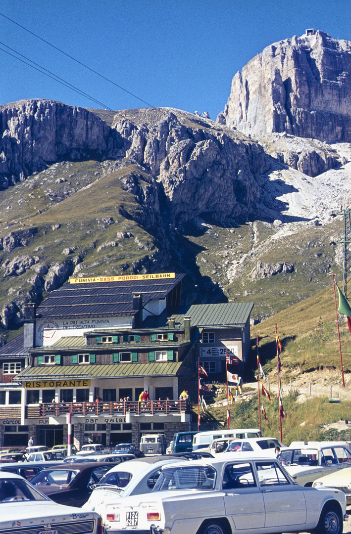 Sass Pordoi die Seilbahn Station