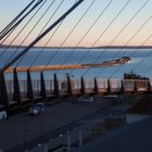 Sassnitz, Blick über die Hängebrücke auf den Leuchtturm