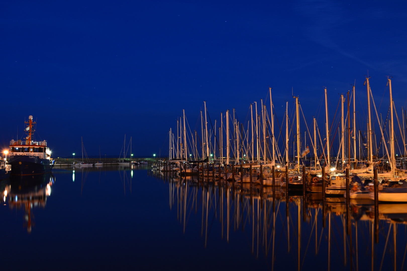 Sassnitz - Hafen bei Nacht