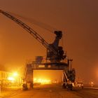 Sassnitz Kran im Hafen bei Nacht