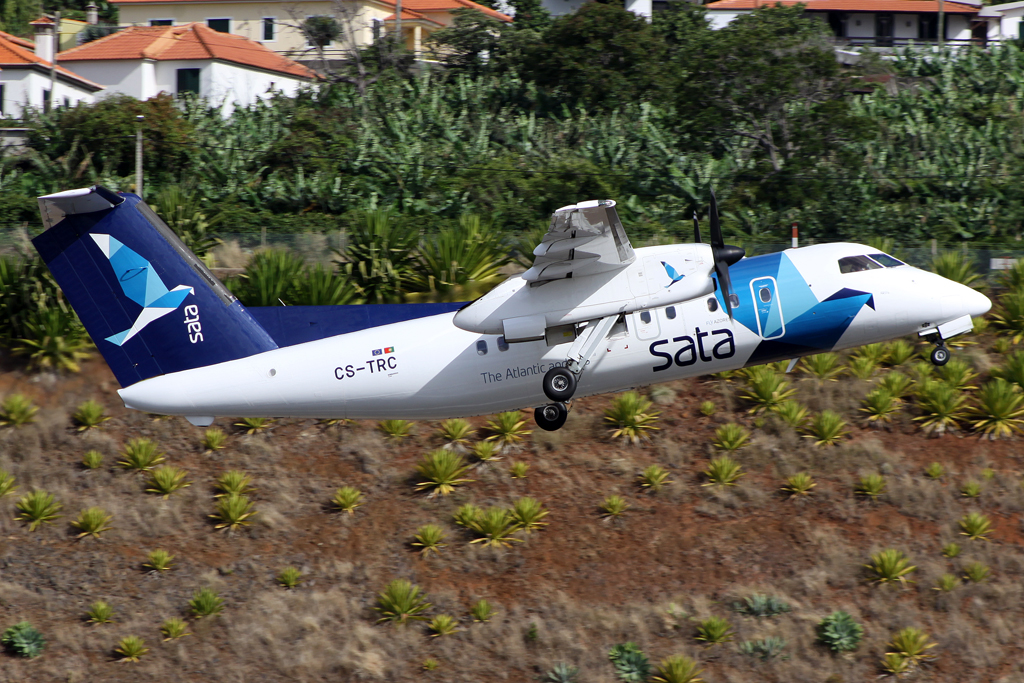 SATA De Havilland Canada DHC-8-202