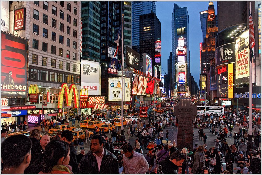 Saturdaynight on Times Square