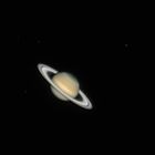 Saturn mit 4 Monden