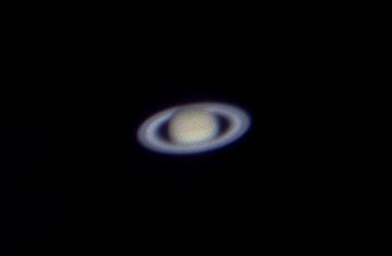 Saturn mit Ring und Cassini-Teilung