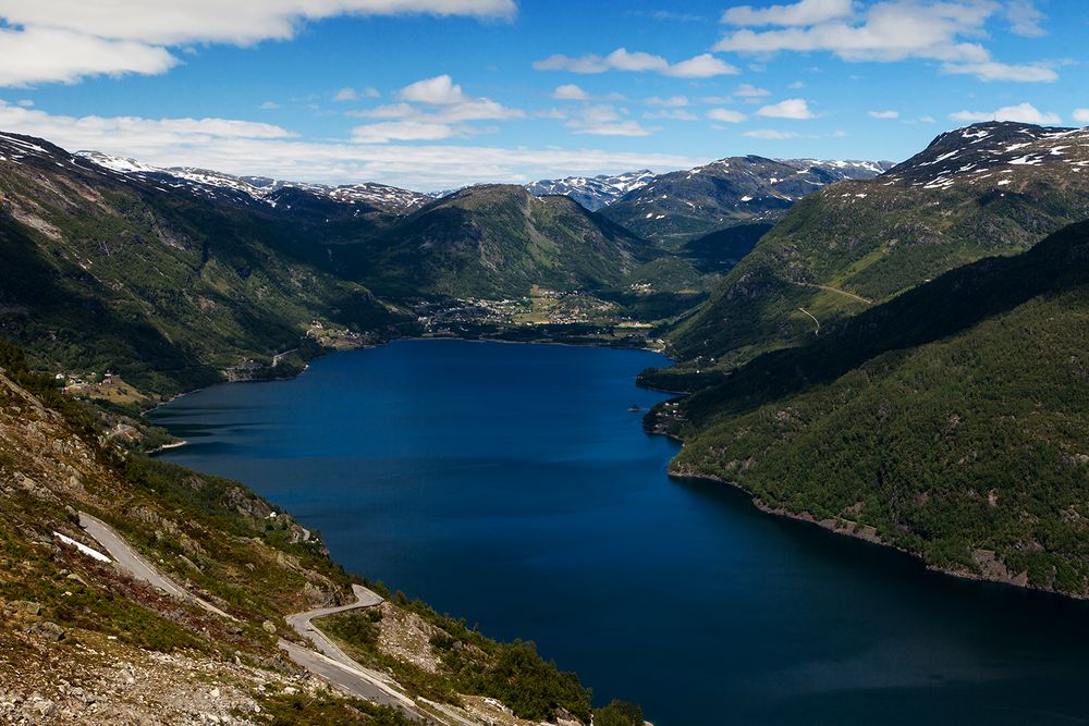 Saudavegen - Roldalsvatnet und Roldal