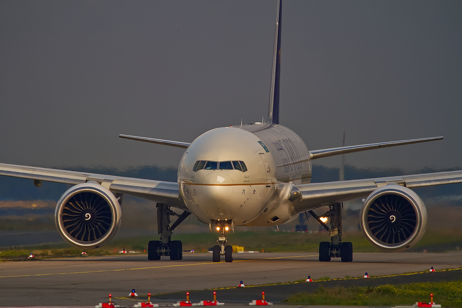 SaudiaCargo B777 HZ-AK71