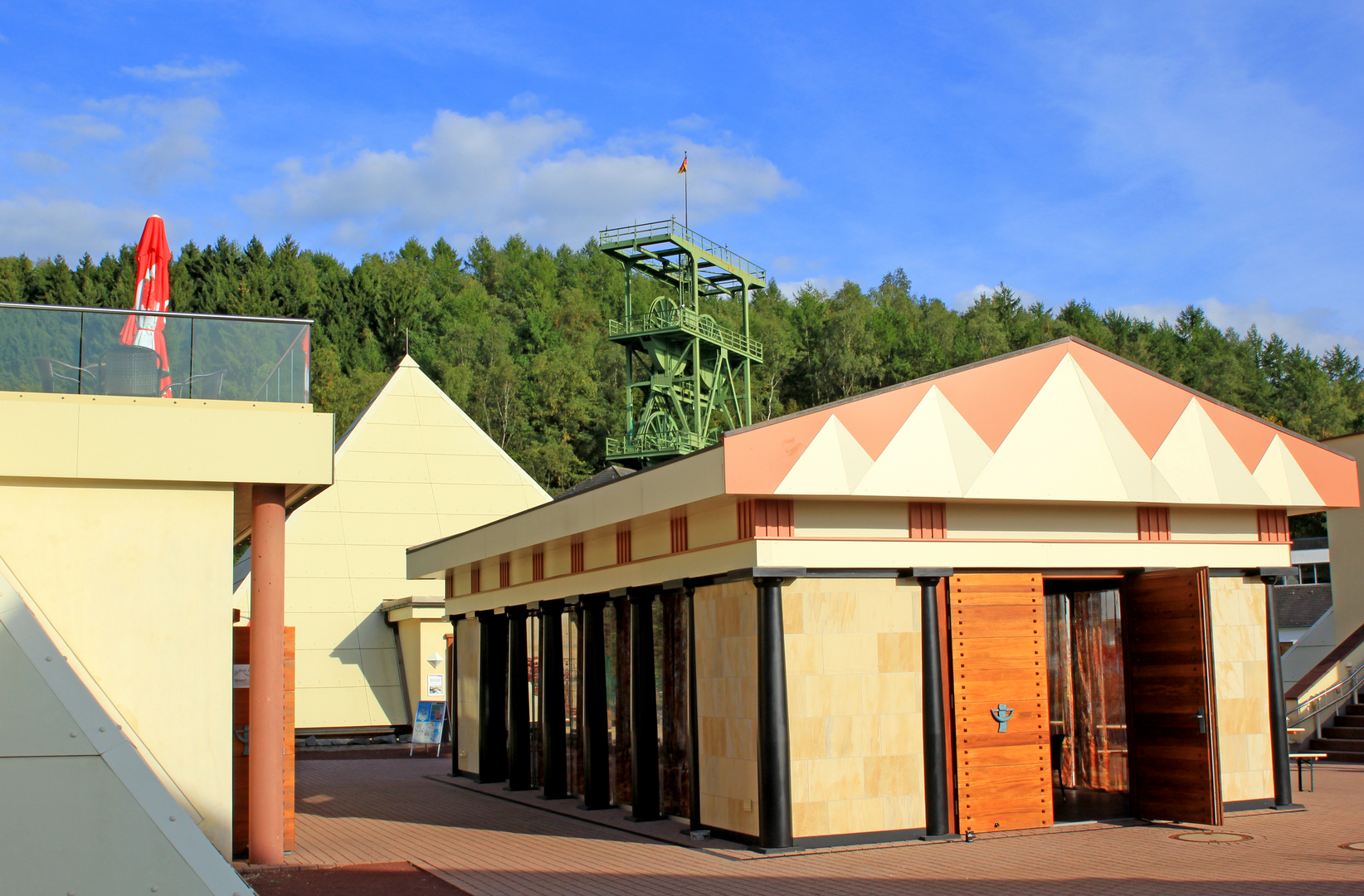 Sauerland-Pyramiden und Grube Sachtleben 2