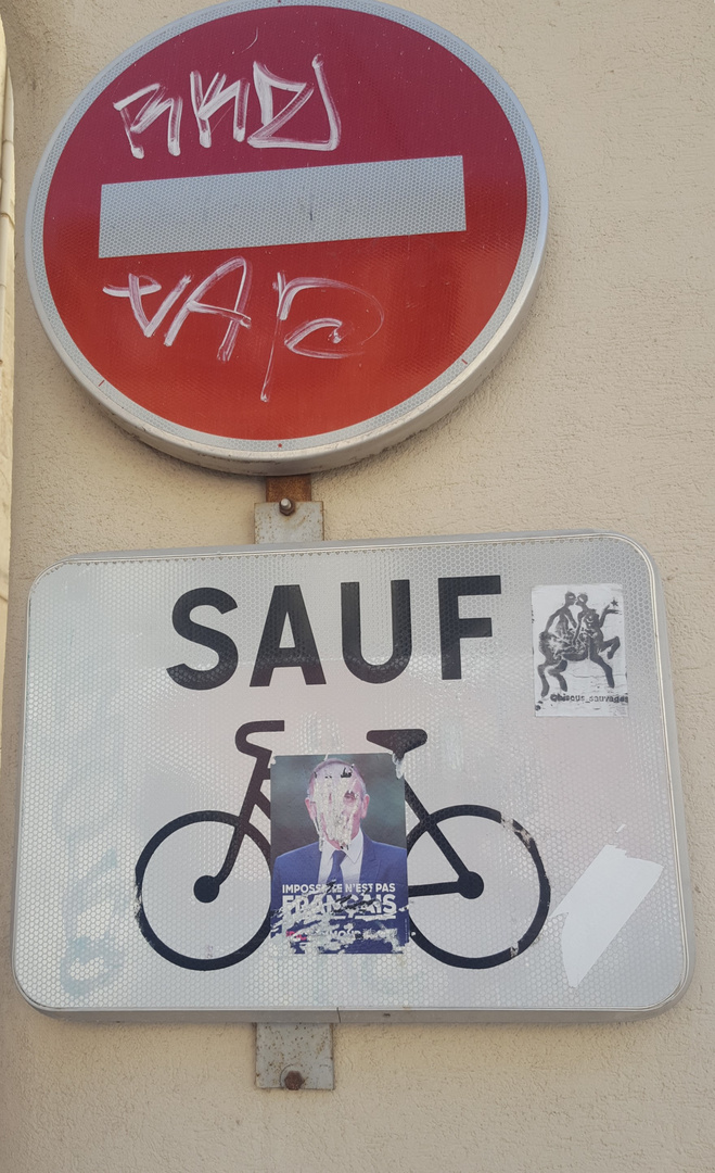 SAUF!