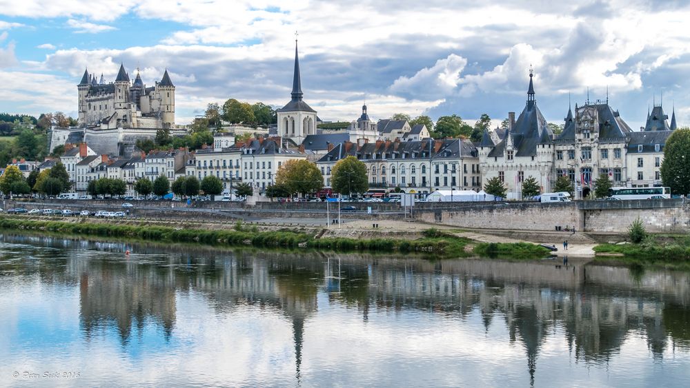 Saumur, mit dem Château de Saumur Foto & Bild world, frankreich
