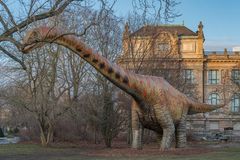 Saurier erobern den Maschpark in Hannover V