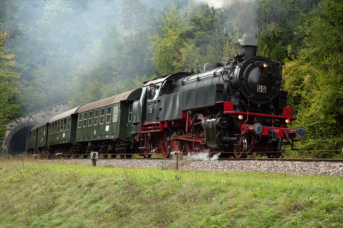 Sauschwänzlebahn -3 – Ausfahrt aus dem Grimmelshofener Tunnel 