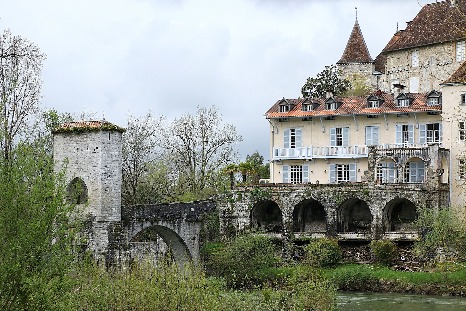 Sauveterre de Béarn (3) photo et image divers, nature Images