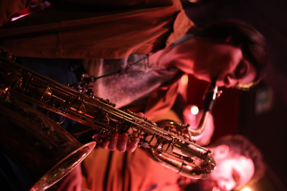Sax Jazz cr6-A3604-col vDez24 +Fotos +Text