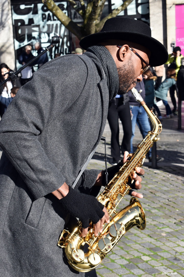 Sax men on the street