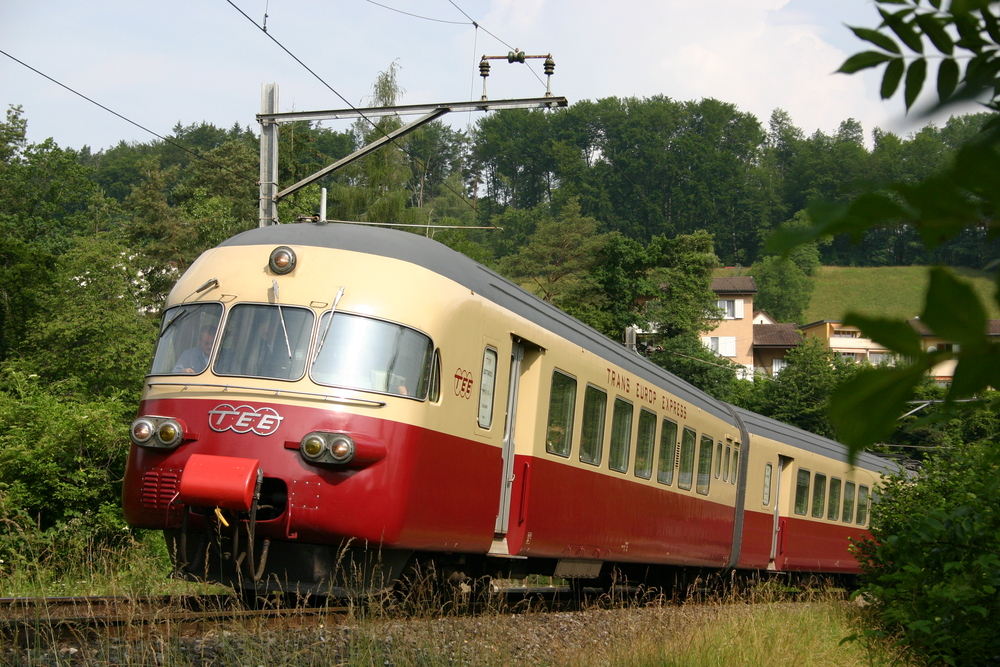 SBB Historic RAe TEE II bei Felsenau (Schweiz)