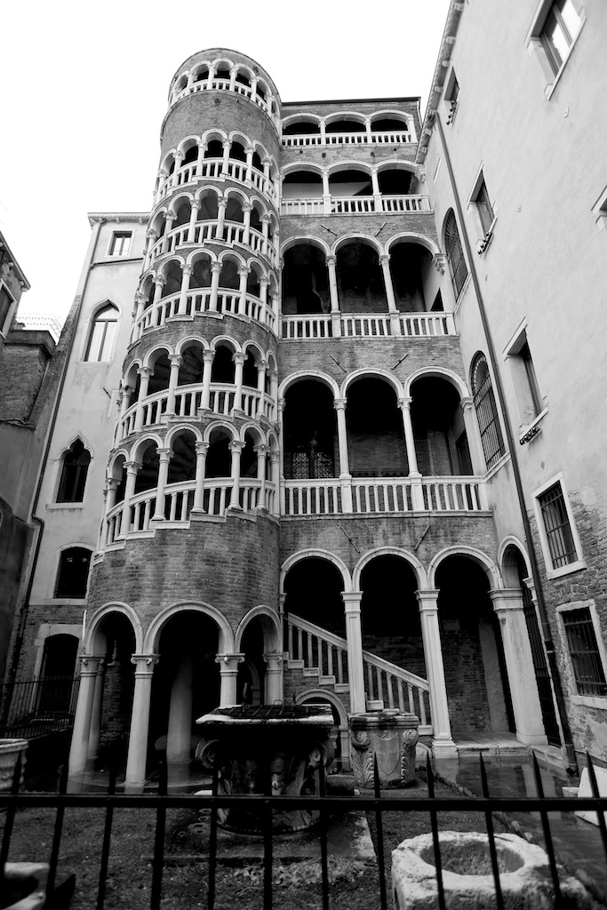 Scala del bovolo (Venezia)