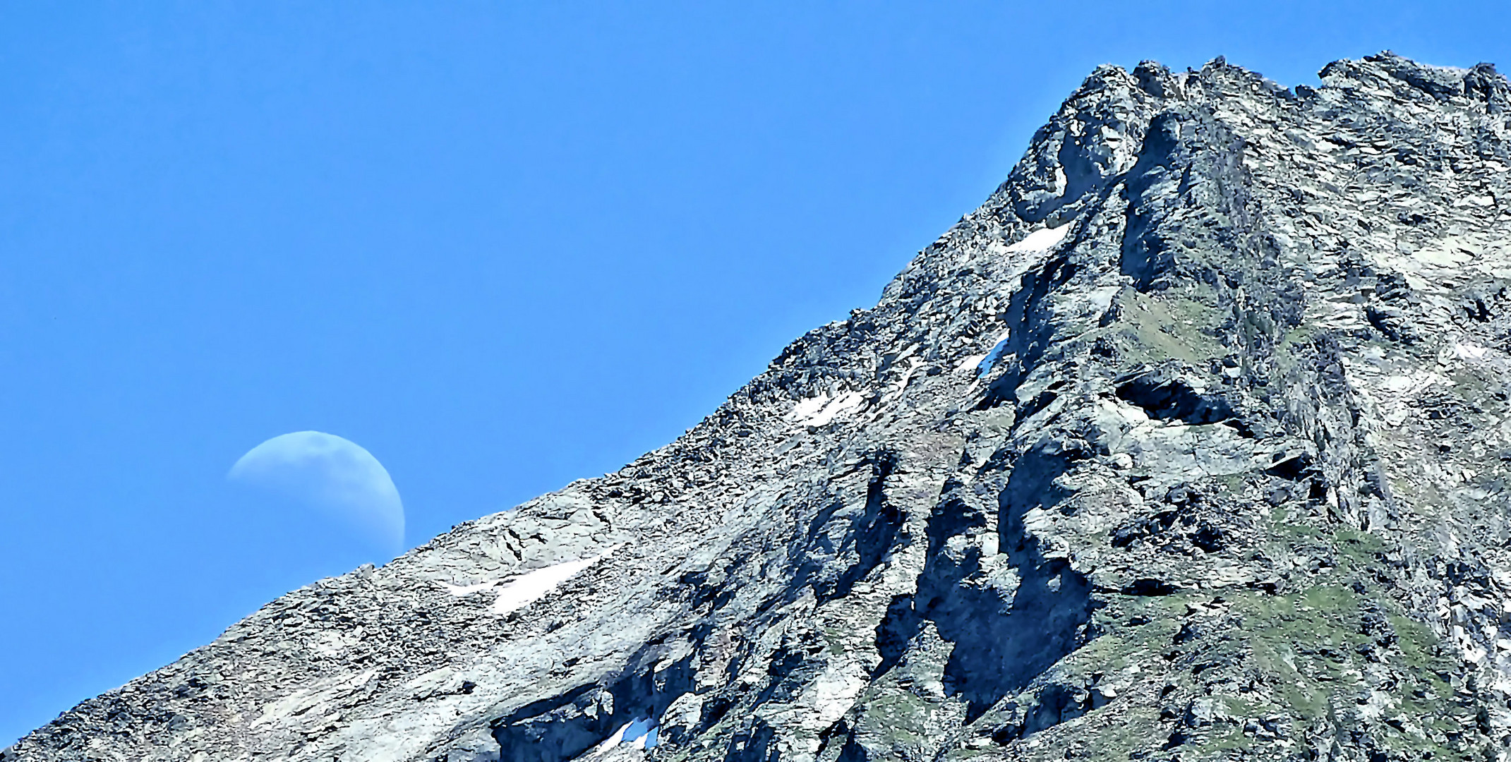 Scalata con la luna