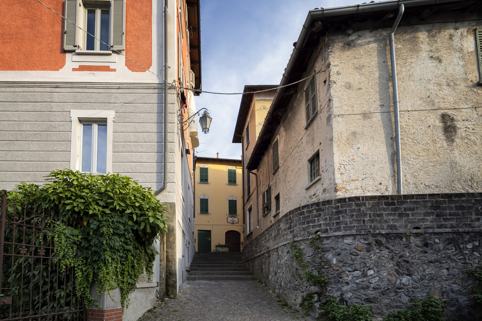 Scalinata in Porto Valtravaglia